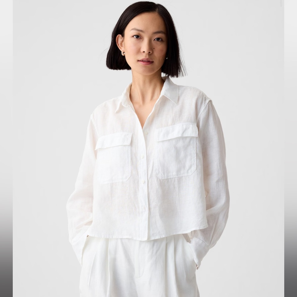 GAP cropped linen button down